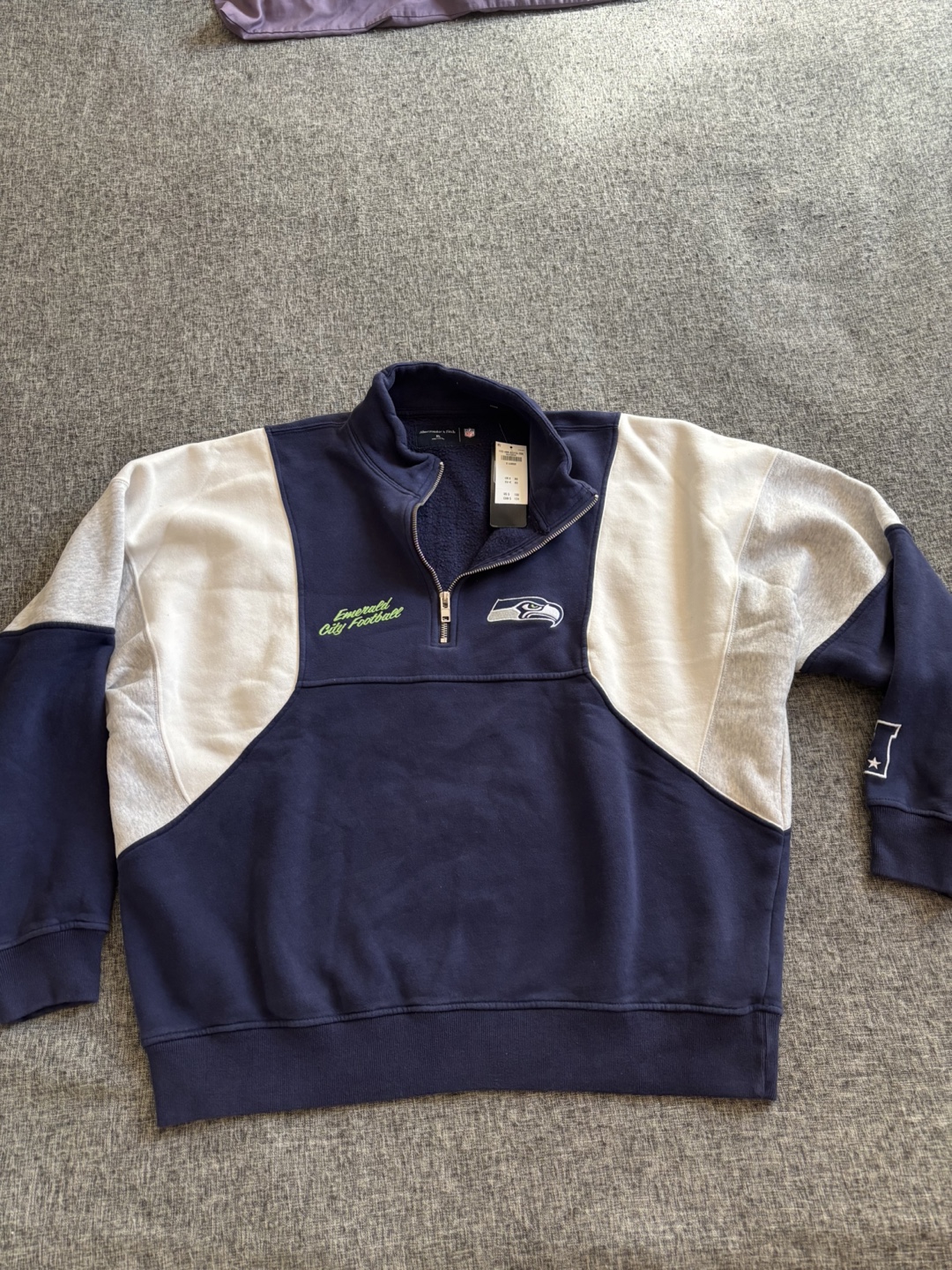 Abercrombie & Fitch NFL Seahawks Pullover XL
