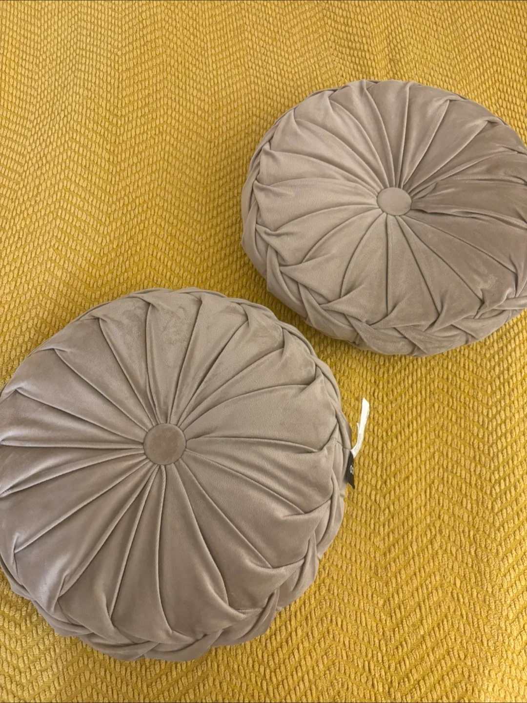 Round Decorative Throw Pillows - Set of 2