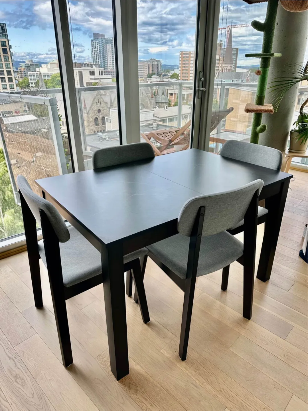 Dining Table with 4 Chairs - Structube image indicator(3)