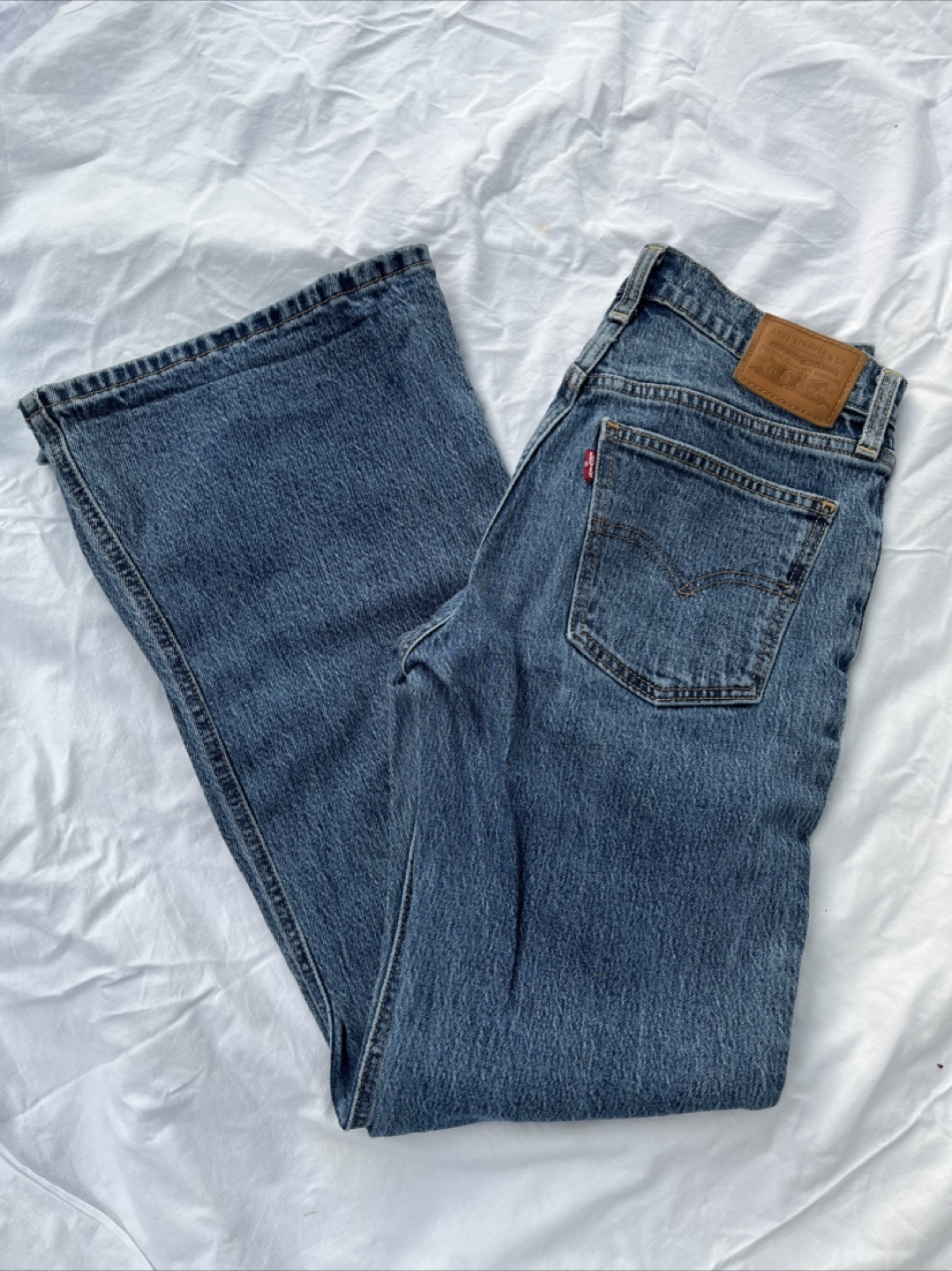 Levi's Premium Middy Flare Jeans - Size 27