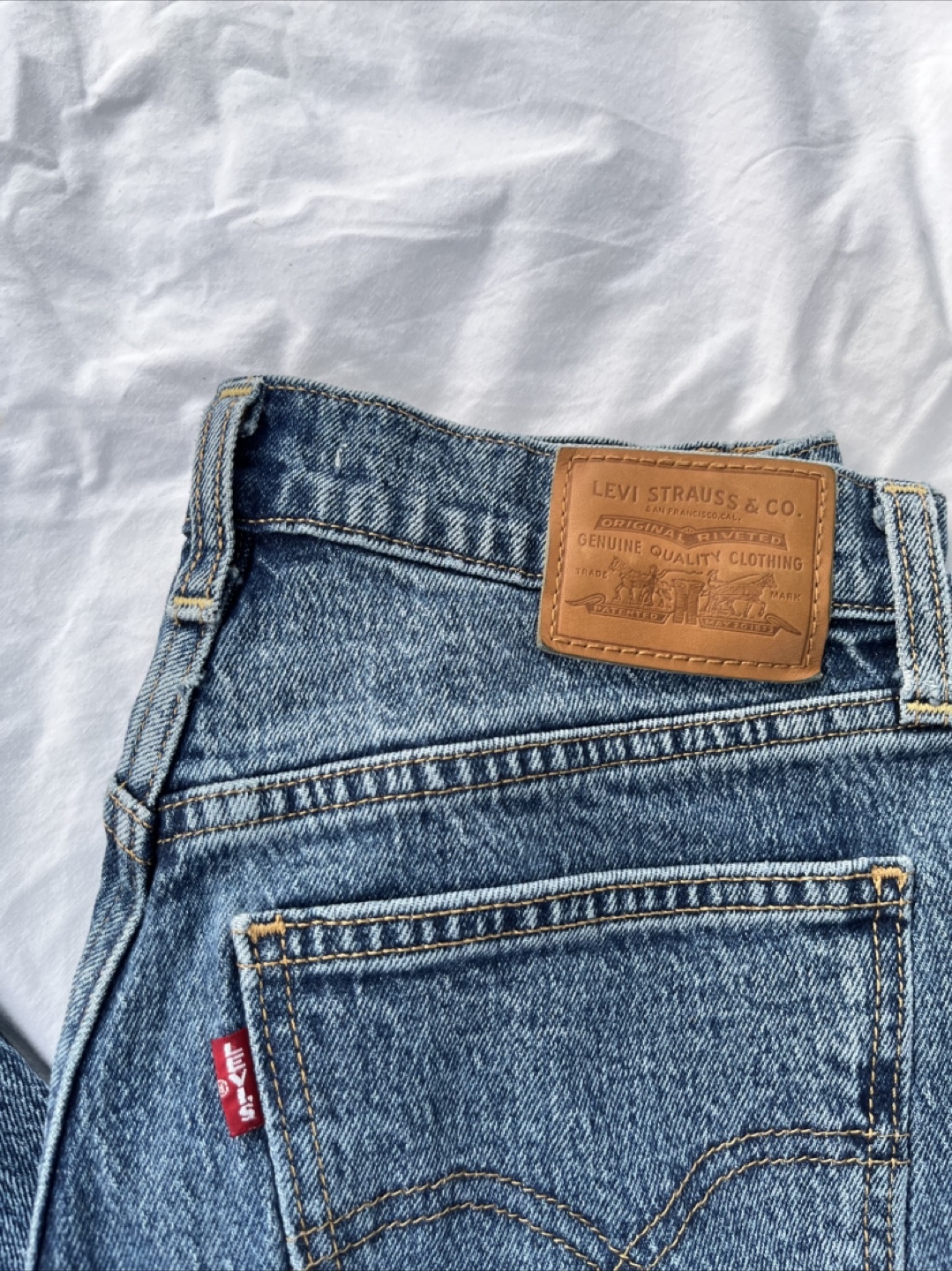 Levi's Premium Middy Flare Jeans - Size 27 - photo 2
