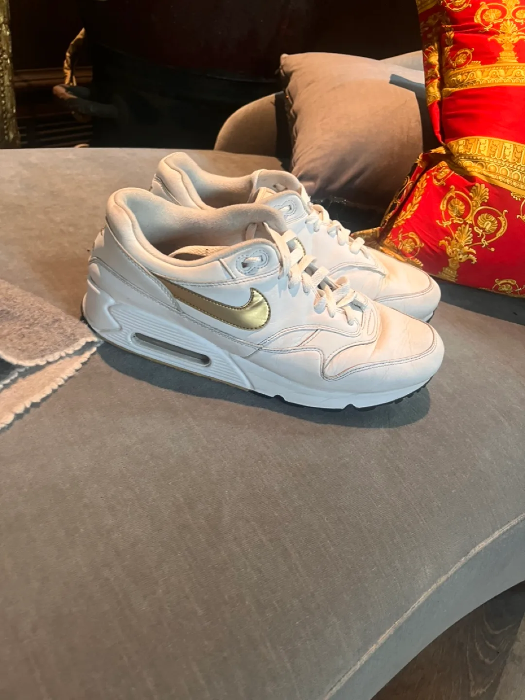 Nike Air Max 90 White/Gold Sneakers thumbnail
