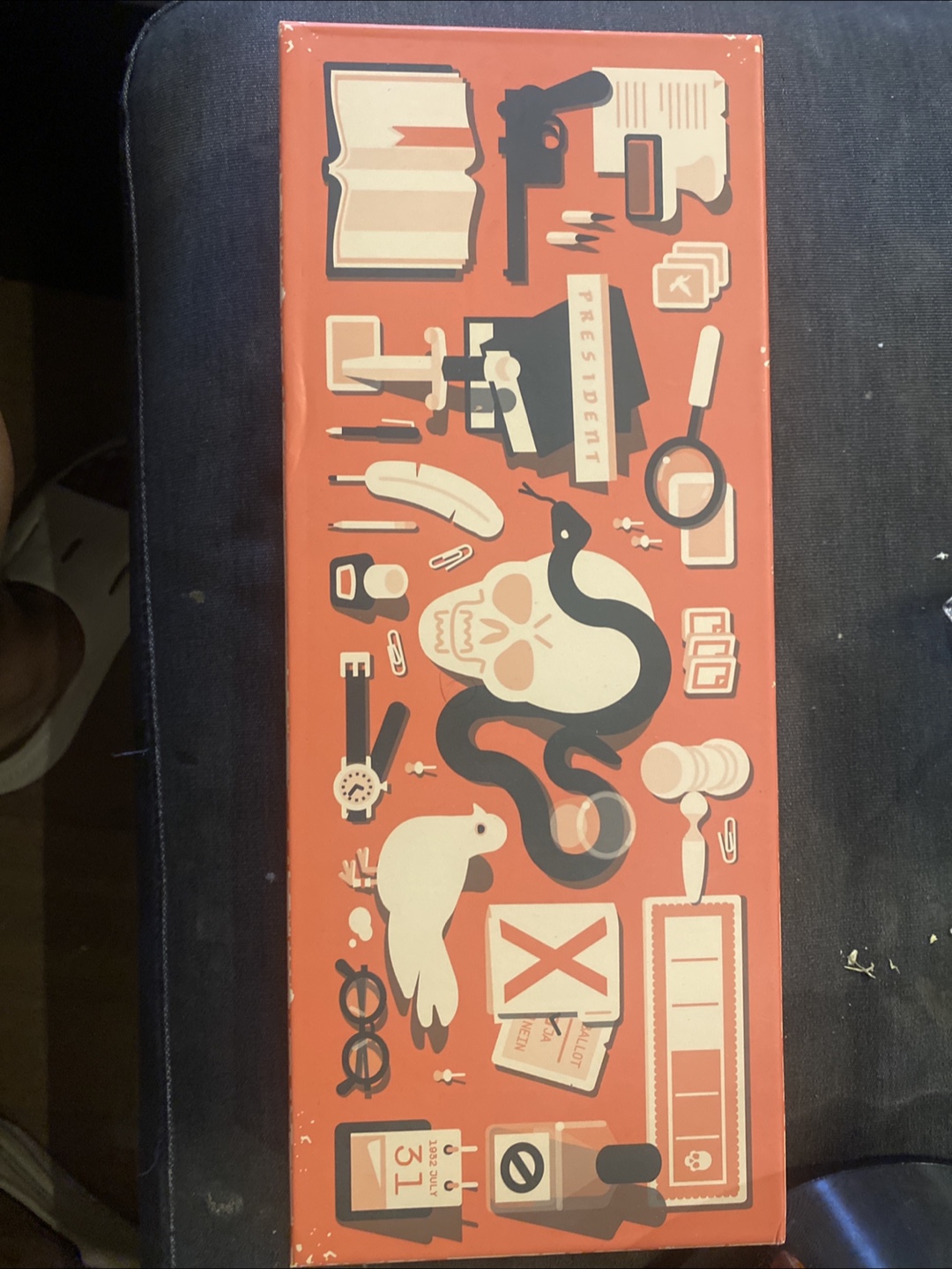 ‼️Move Out Sale‼️Secret Hitler Board Game