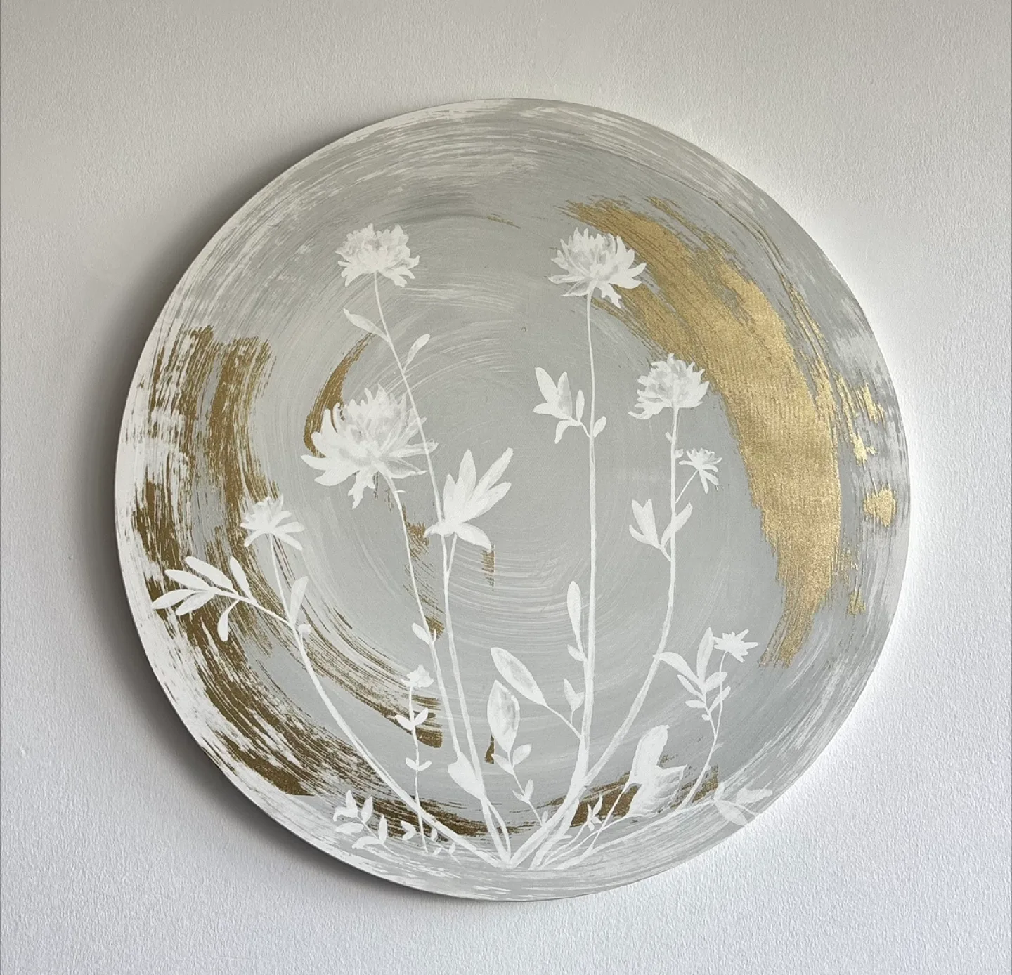 Floral Round Wall Art - Home Decor thumbnail