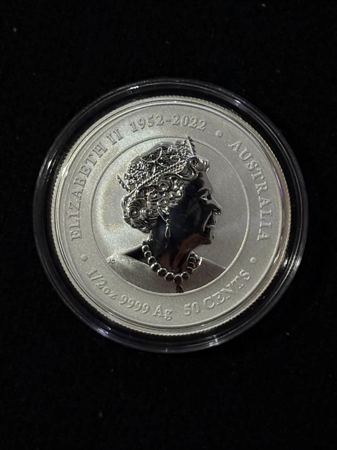 2024 Dragon 1/2oz Silver Proof Coin image indicator(2)