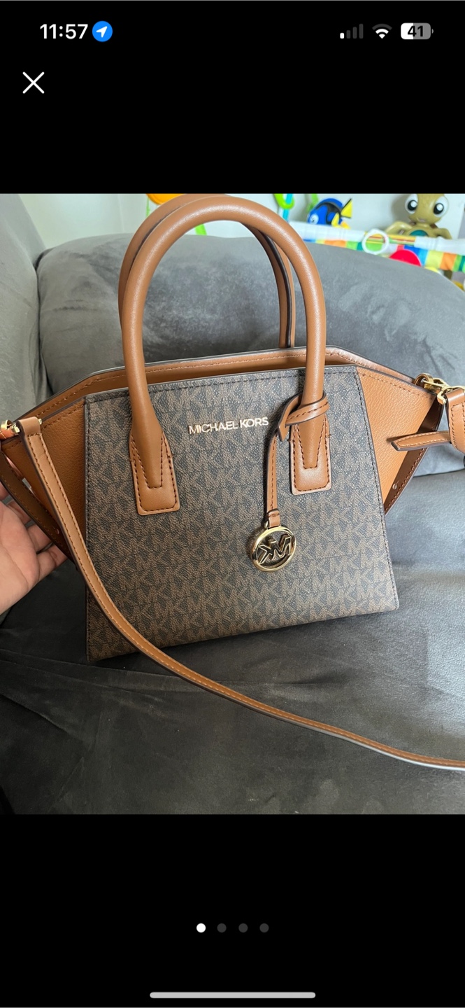 Michael Kors Satchel - photo 3