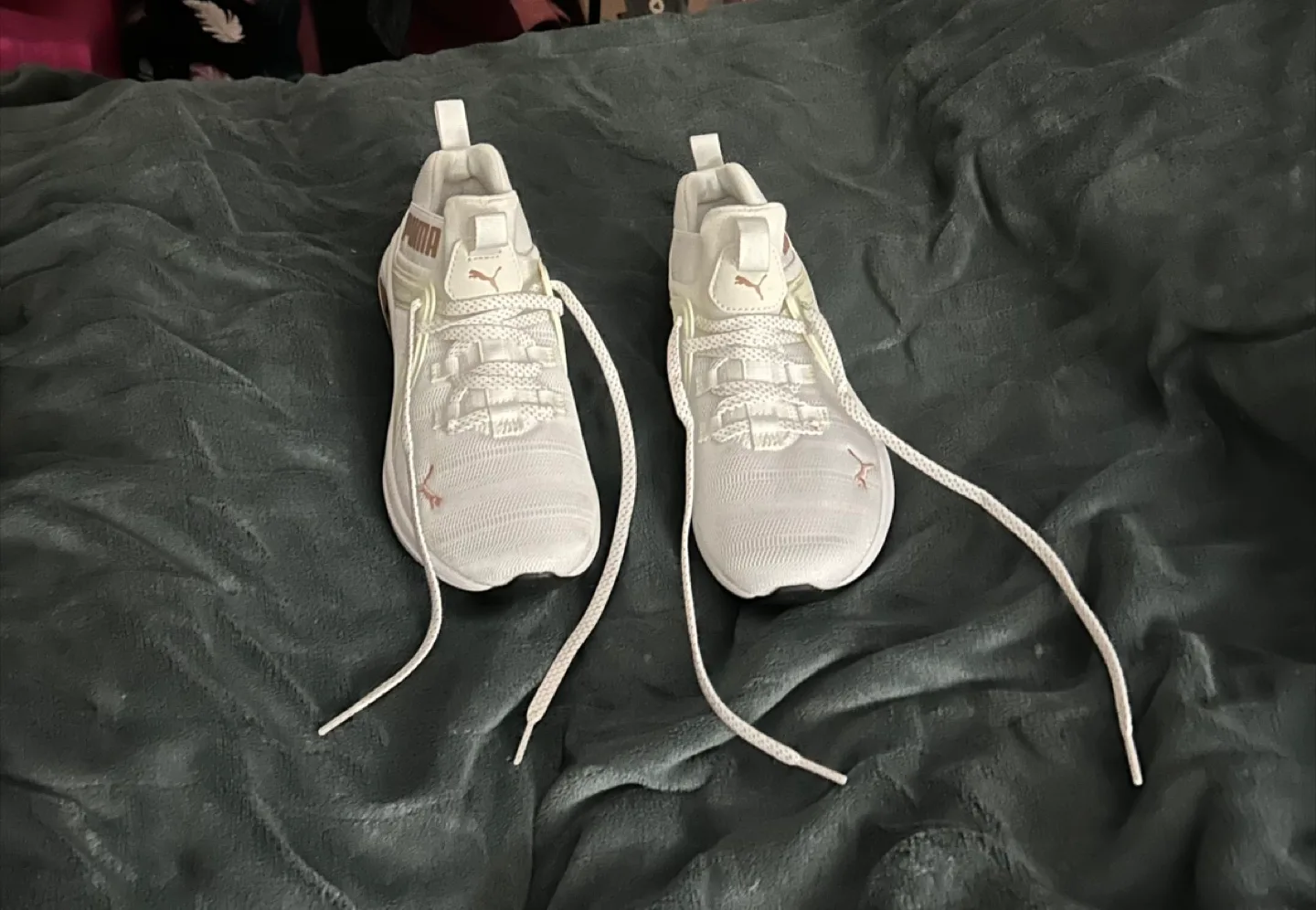 Puma Enzo 2 Women's White Running Shoes image indicator(2)