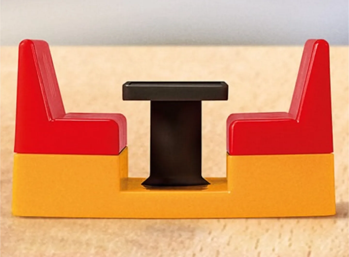 Mcdonald’s “lil mcdonald’s” Happy Meal Toy | Booth image indicator(4)