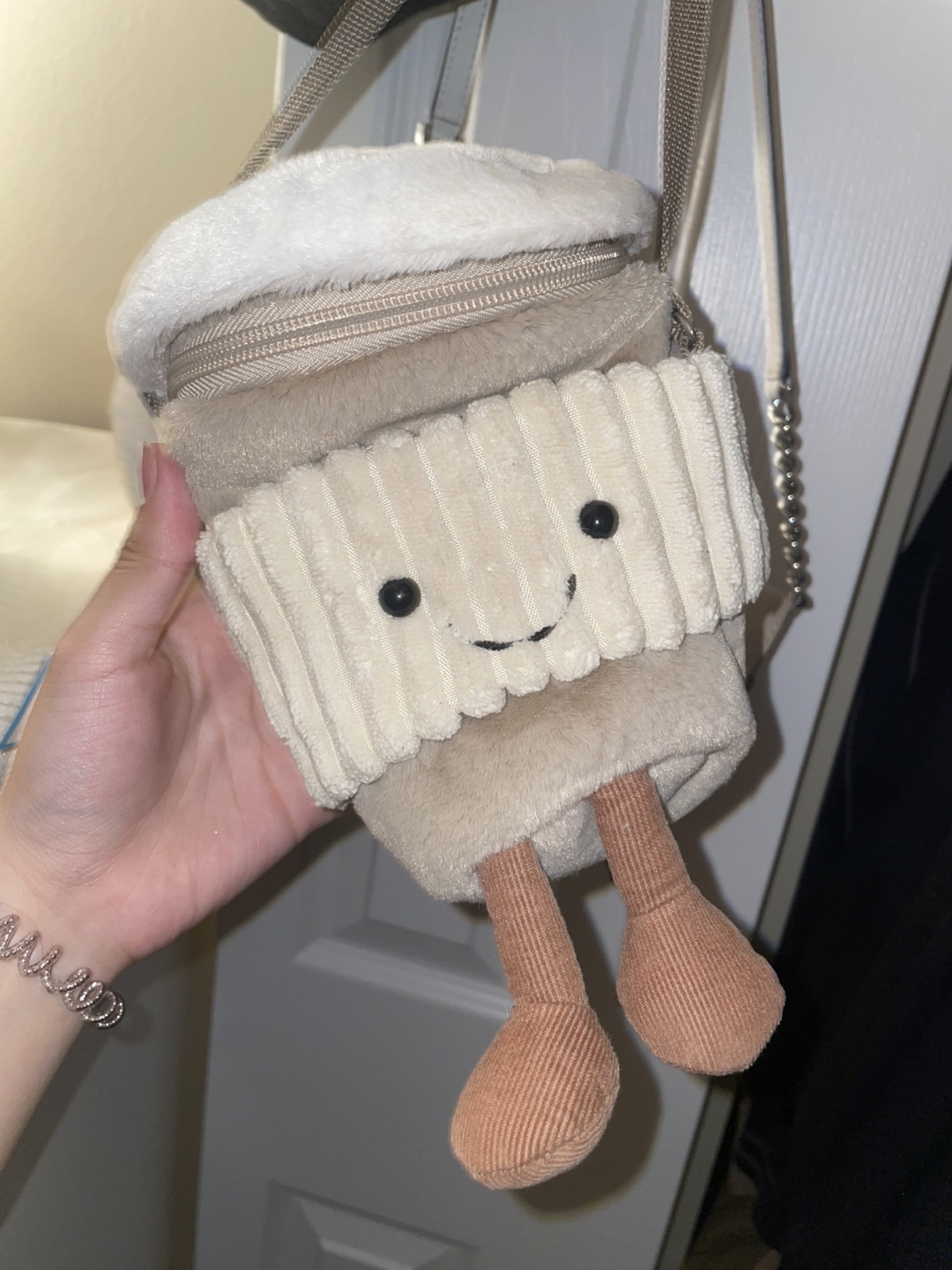 Jellycat Amuseables Coffee-To-Go Bag
