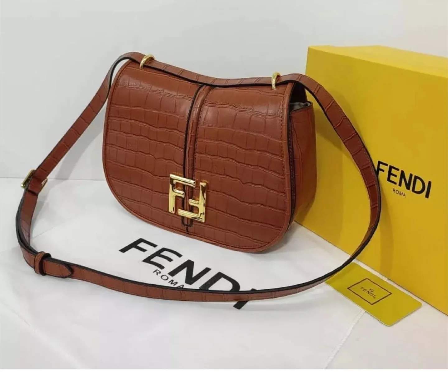 Fendi Roma Brown Leather Shoulder Bag thumbnail