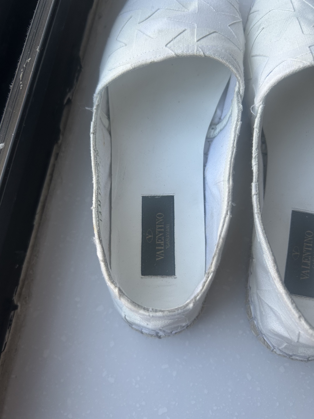 Valentino Garavani White Star Espadrilles Size 39 - photo 3