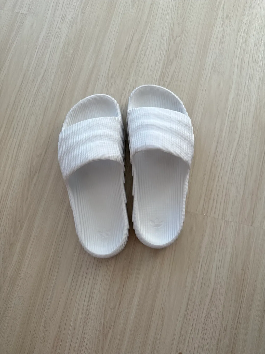 Adidas slippers thumbnail