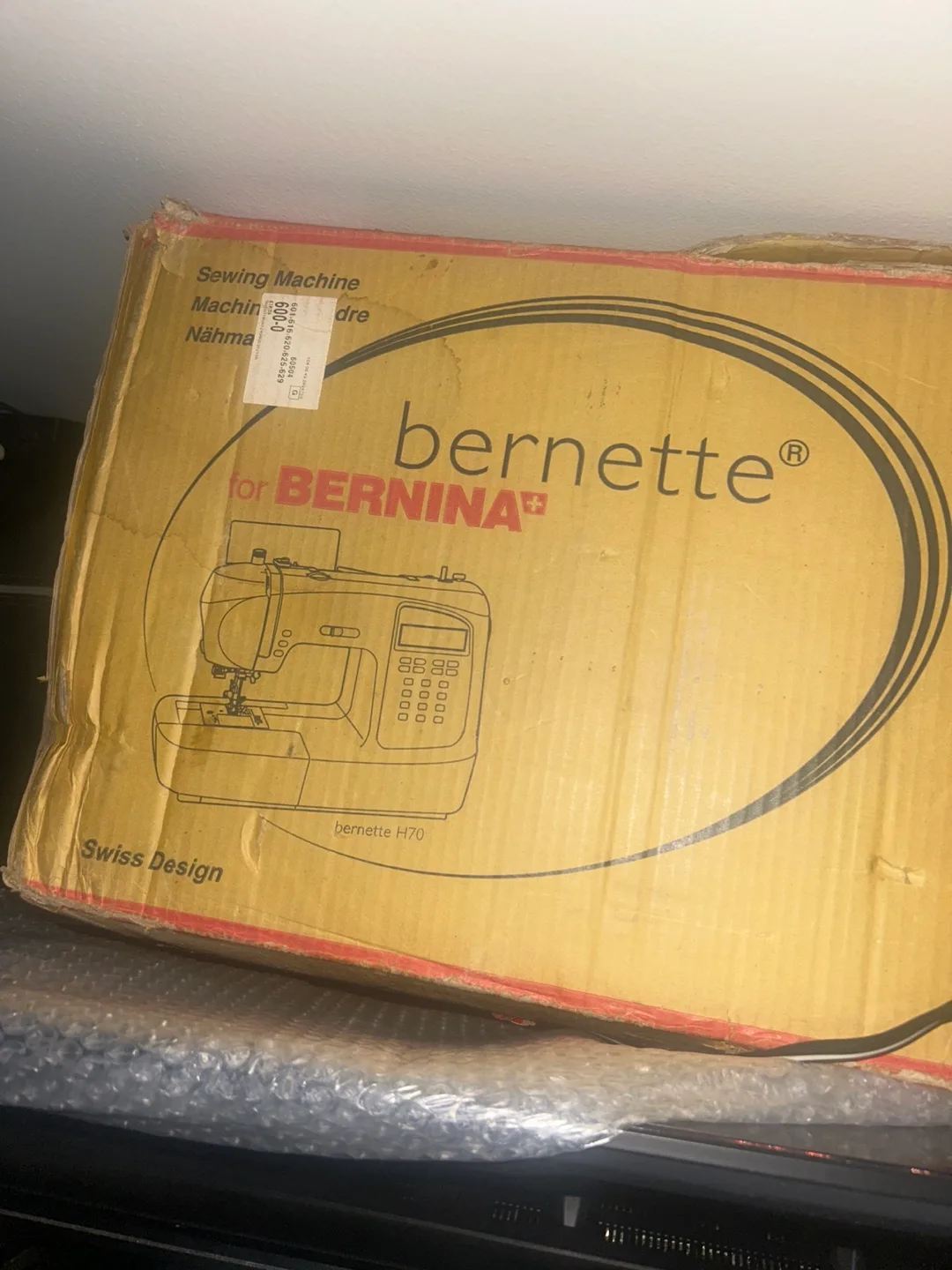 Bernette H70 Sewing Machine for Bernina thumbnail