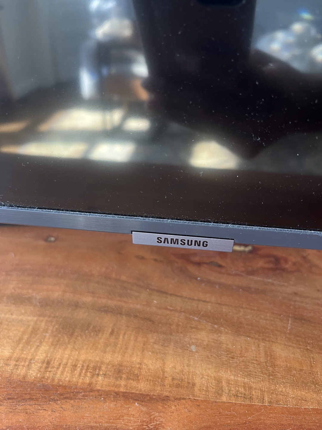 MOVING SALE! 50” Samsung TV - Pristine Condition - photo 4