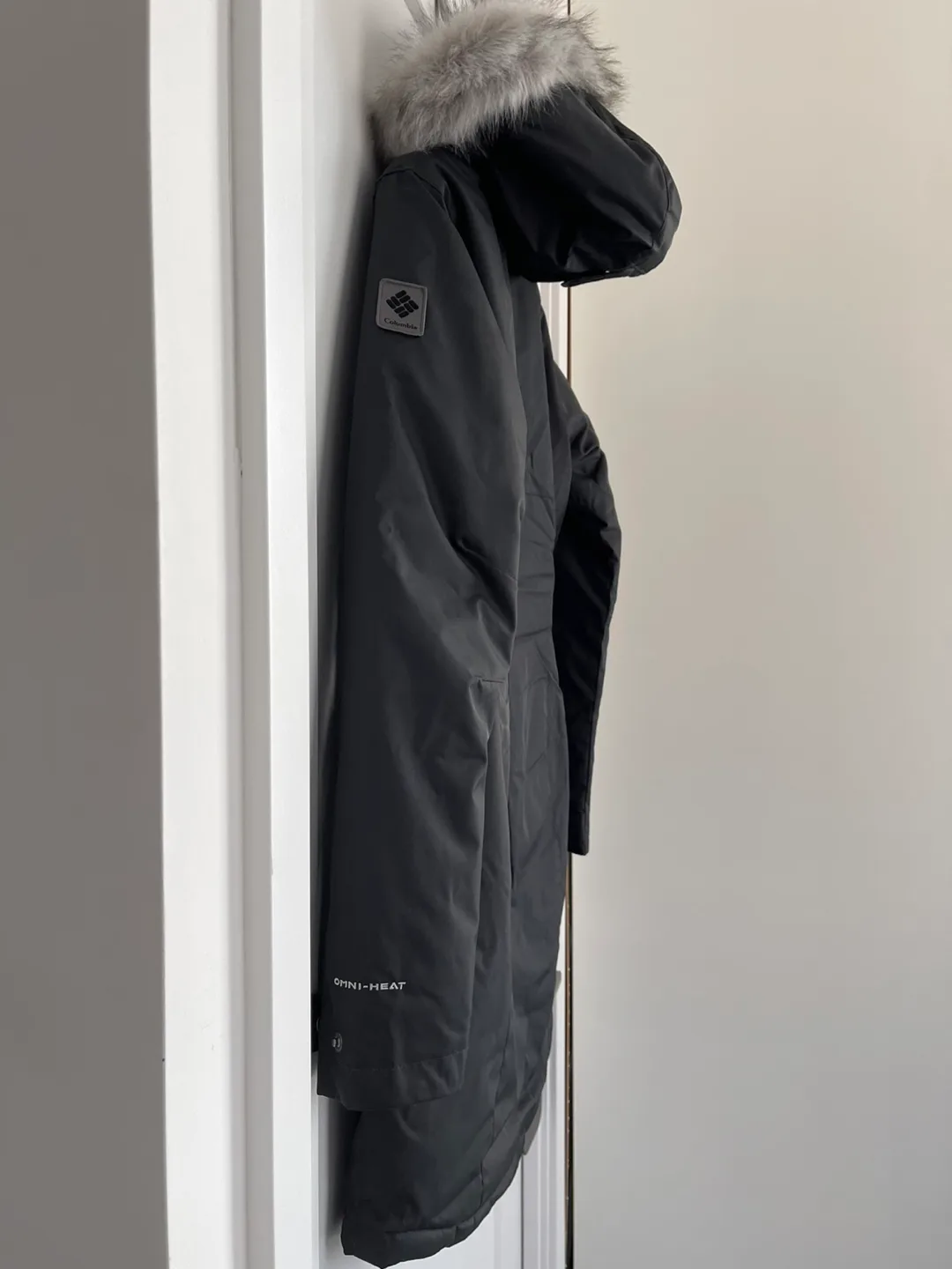 Columbia Winter Jacket - Size Small image indicator(3)