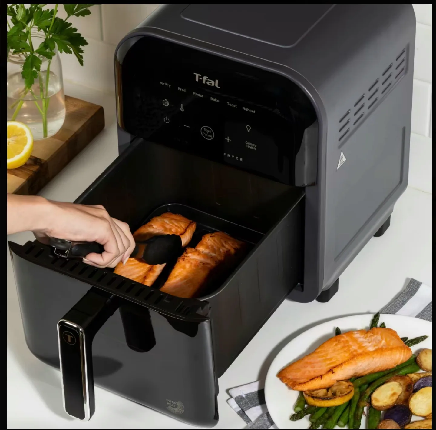 T-fal Easy Fry Collection Infrared Air Fryer 6.3 Quart image indicator(2)
