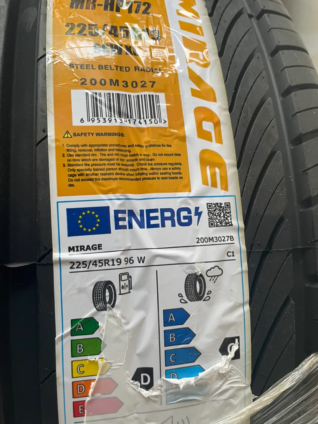 Mirage MR-HP172 Tire 225/45R19 image indicator(7)