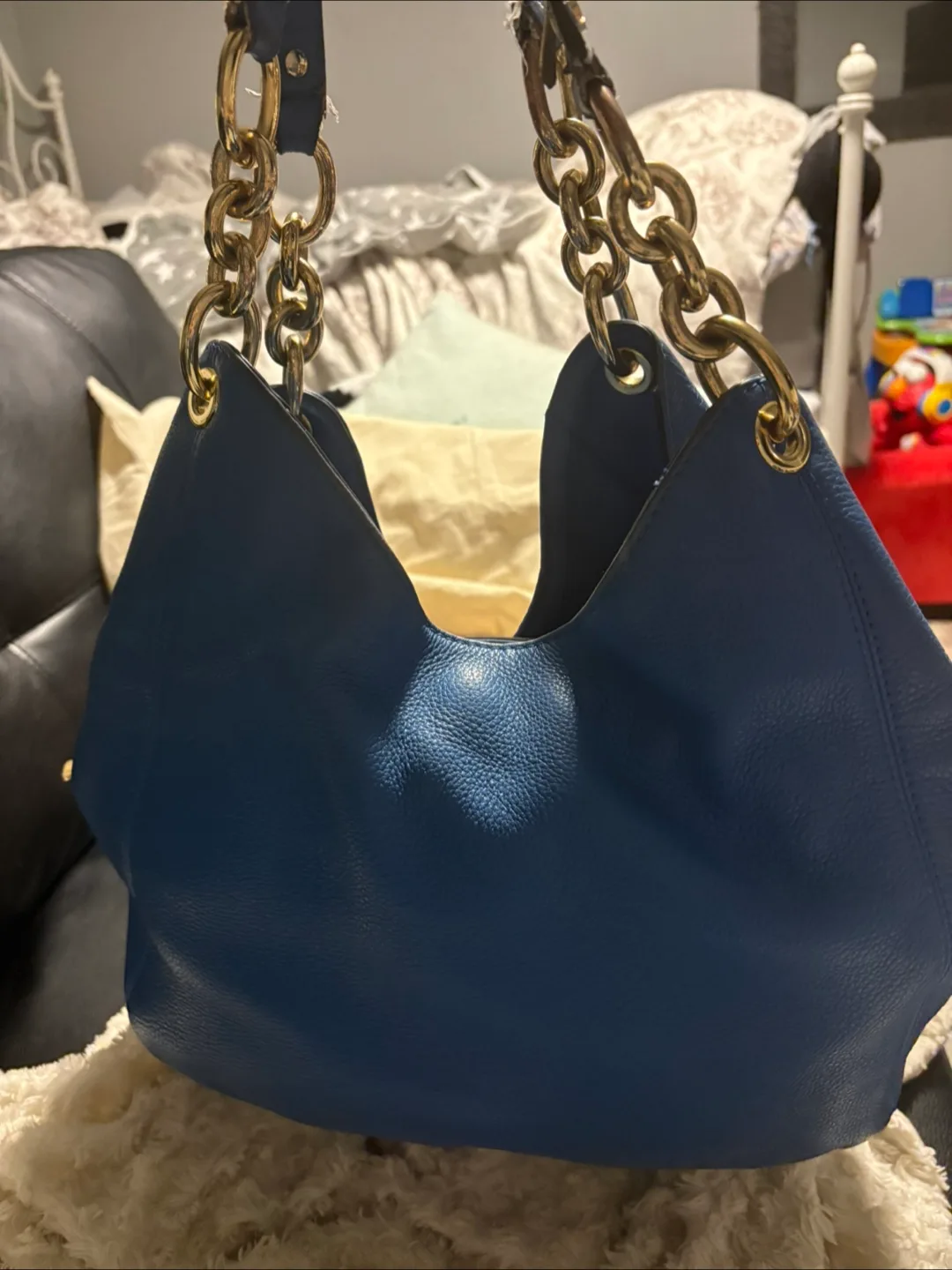 Michael Kors Blue Leather Shoulder Bag image indicator(5)