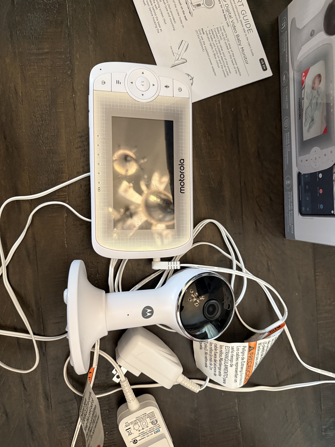 Motorola LUX64CONNECT 4.3" Video Baby Monitor - photo 3