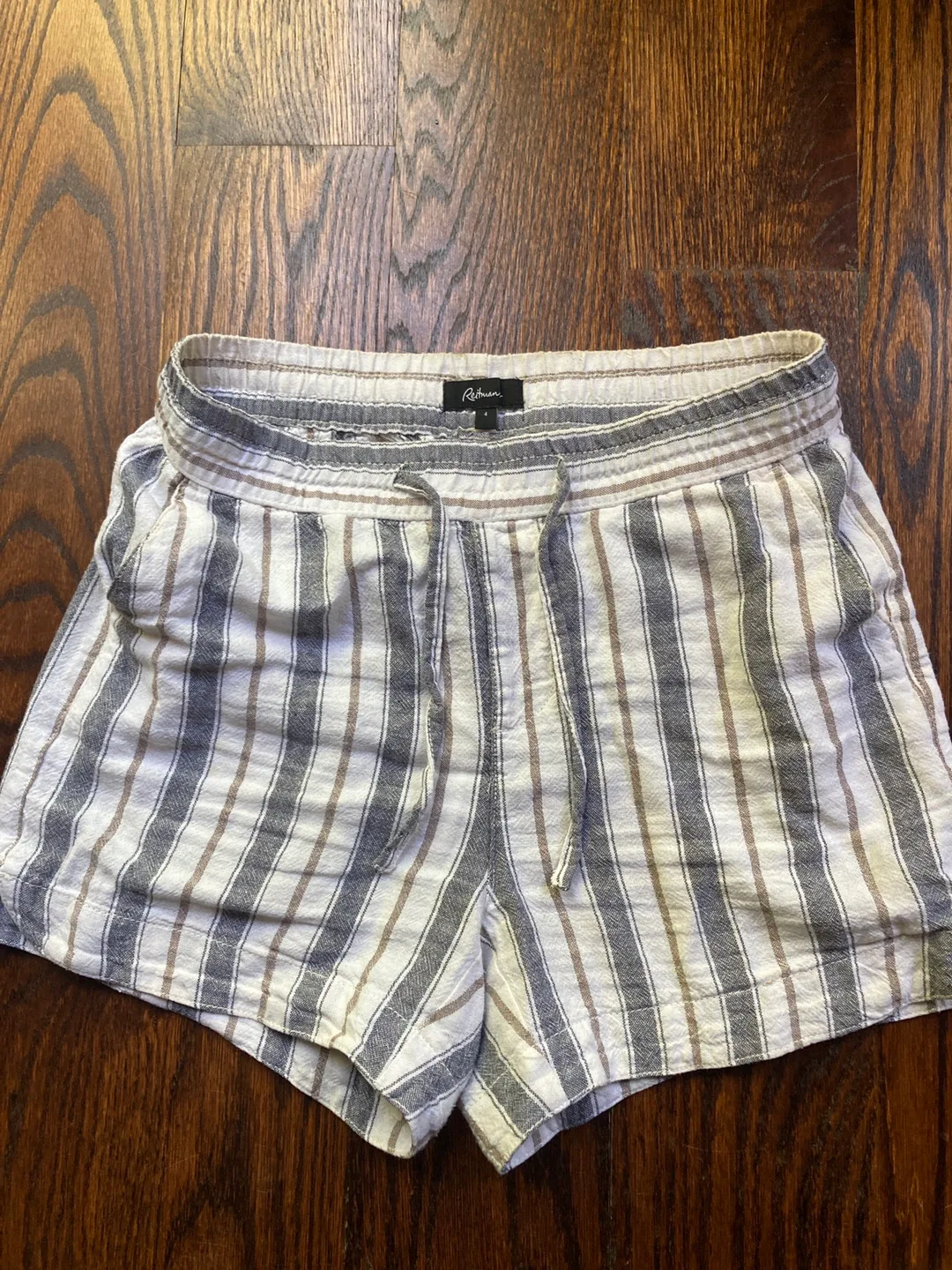 Linen blend shorts thumbnail