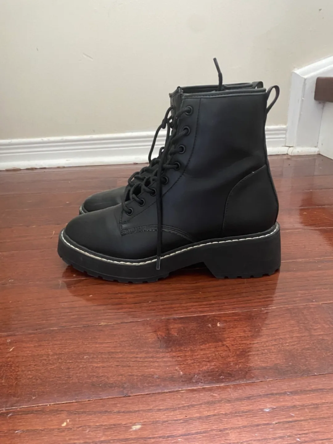 Black Lace-Up Platform Ankle Boots image indicator(2)