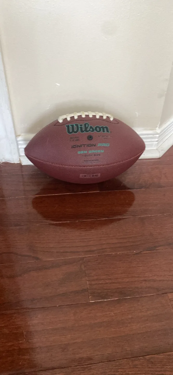 Wilson Ignition Pro Gen Green Football image indicator(2)