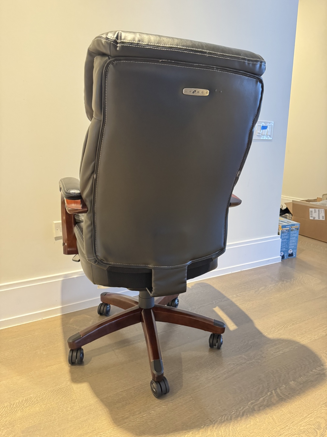 LazyBoy - Leather Executive Office Chair - Black - photo 2