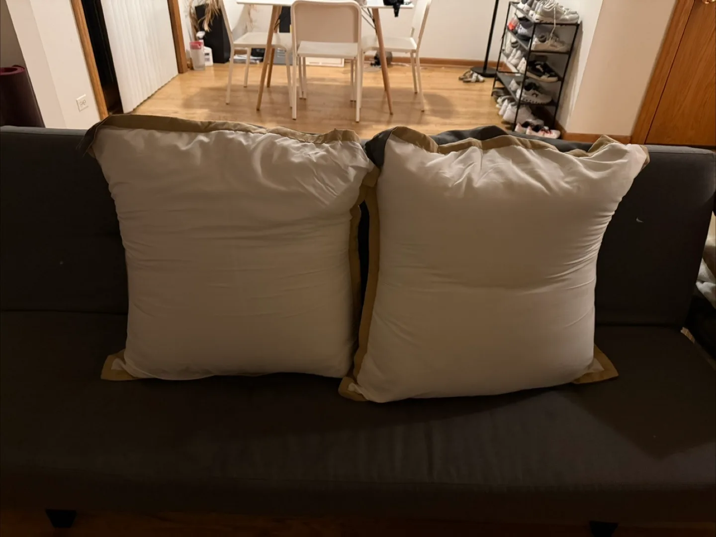 Set of 2 White Throw Pillows thumbnail
