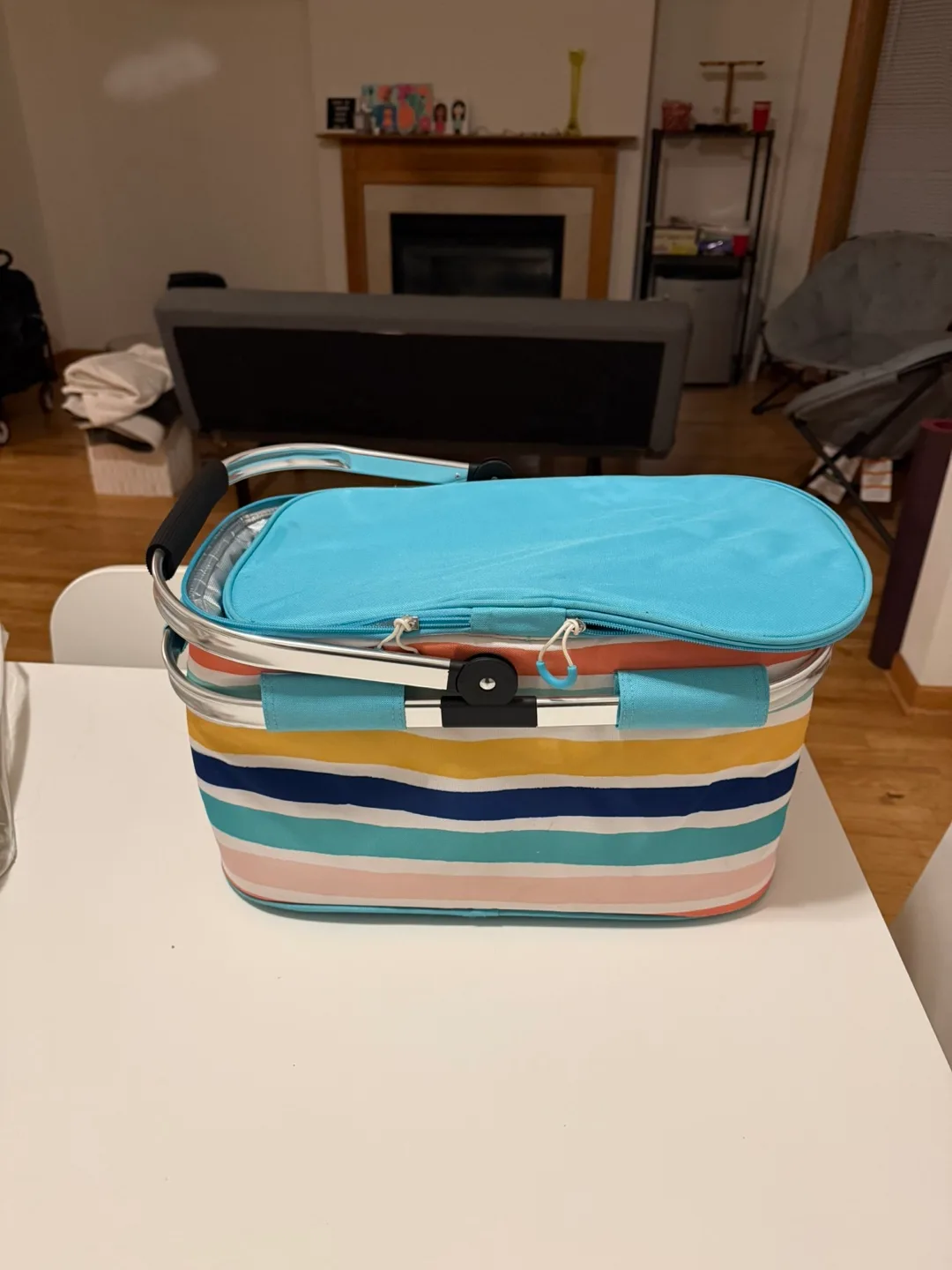 Striped Insulated Picnic Basket thumbnail