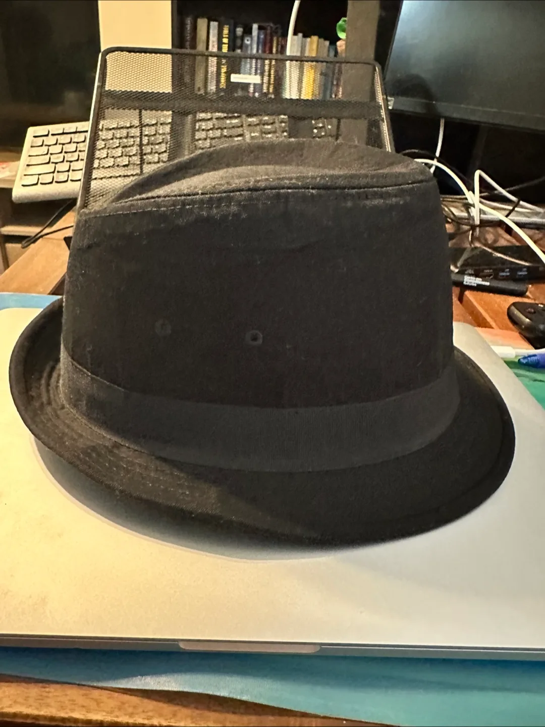 Black Fedora Hat image indicator(3)