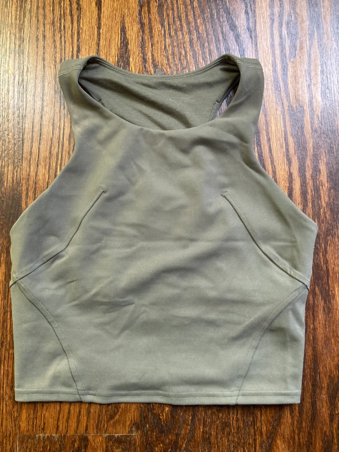 Lululemon tank thumbnail