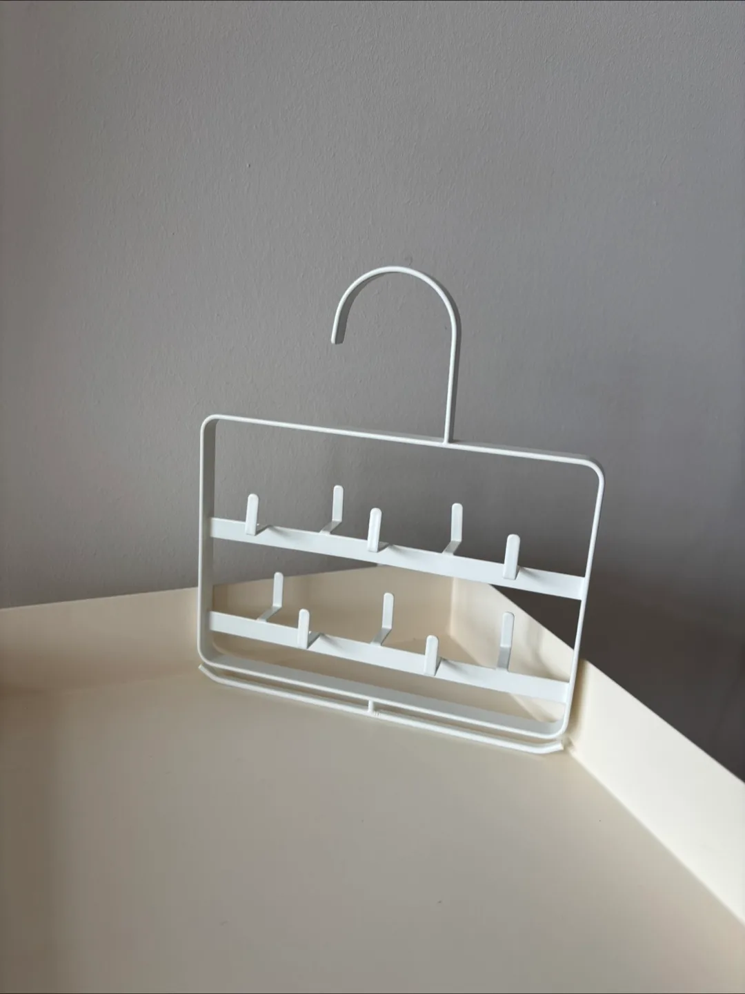 White Metal Accessories Organizer - belts & silk scarves thumbnail