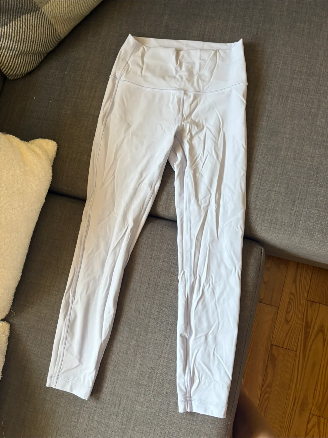 Lululemon align size 4 image indicator(2)