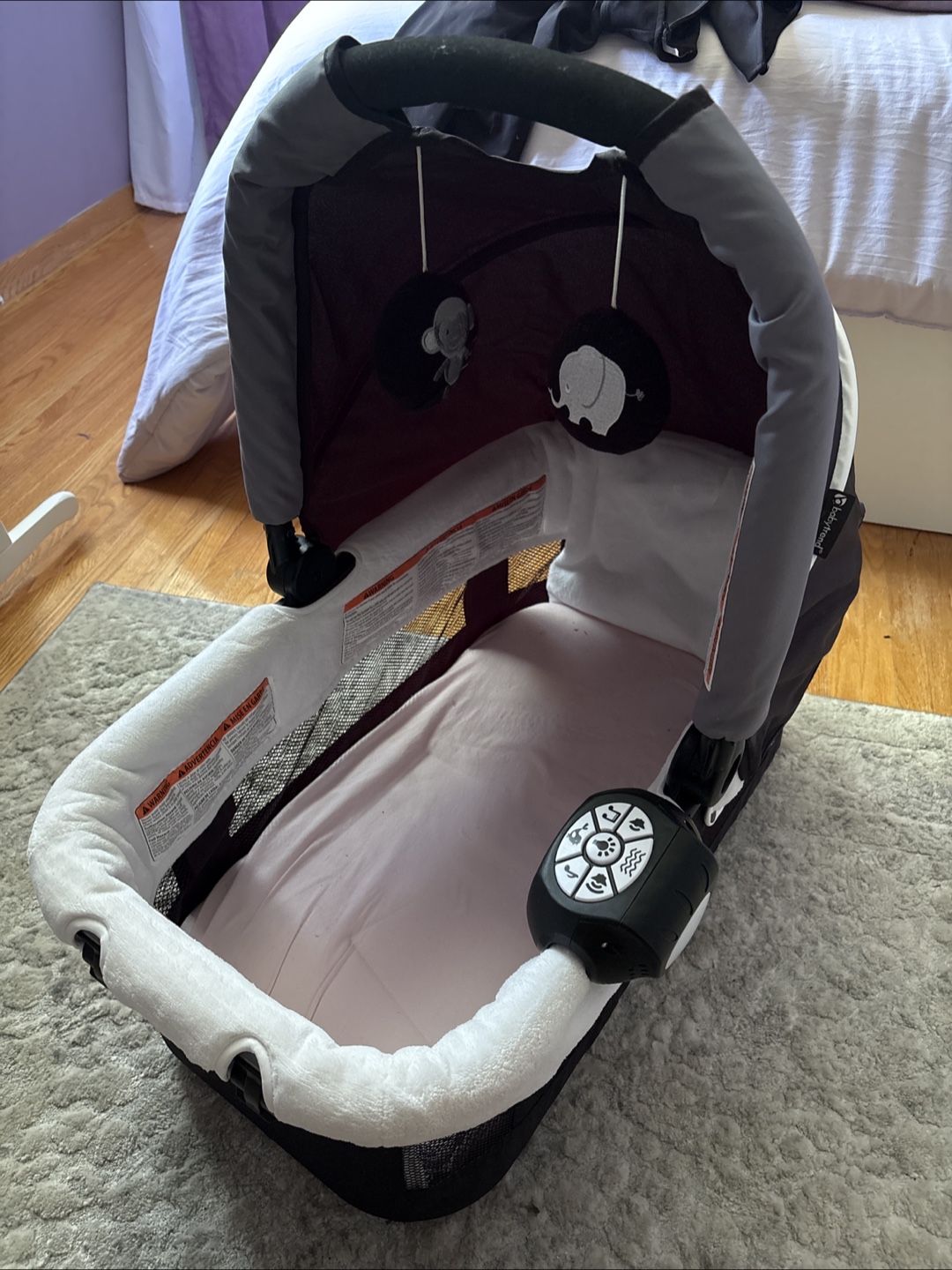 Bassinet Sleeper - photo 2
