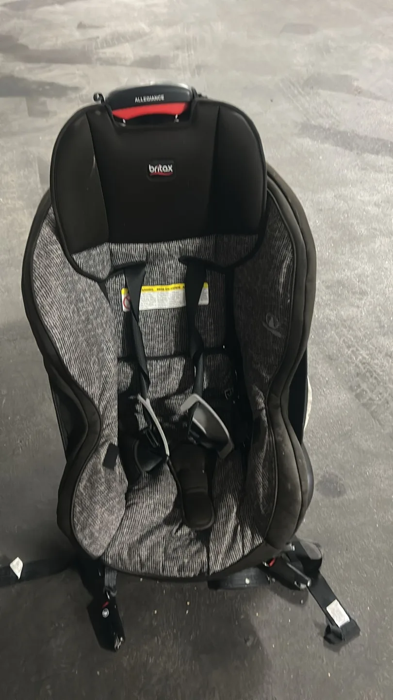 Britax Allegiance Car Seat thumbnail