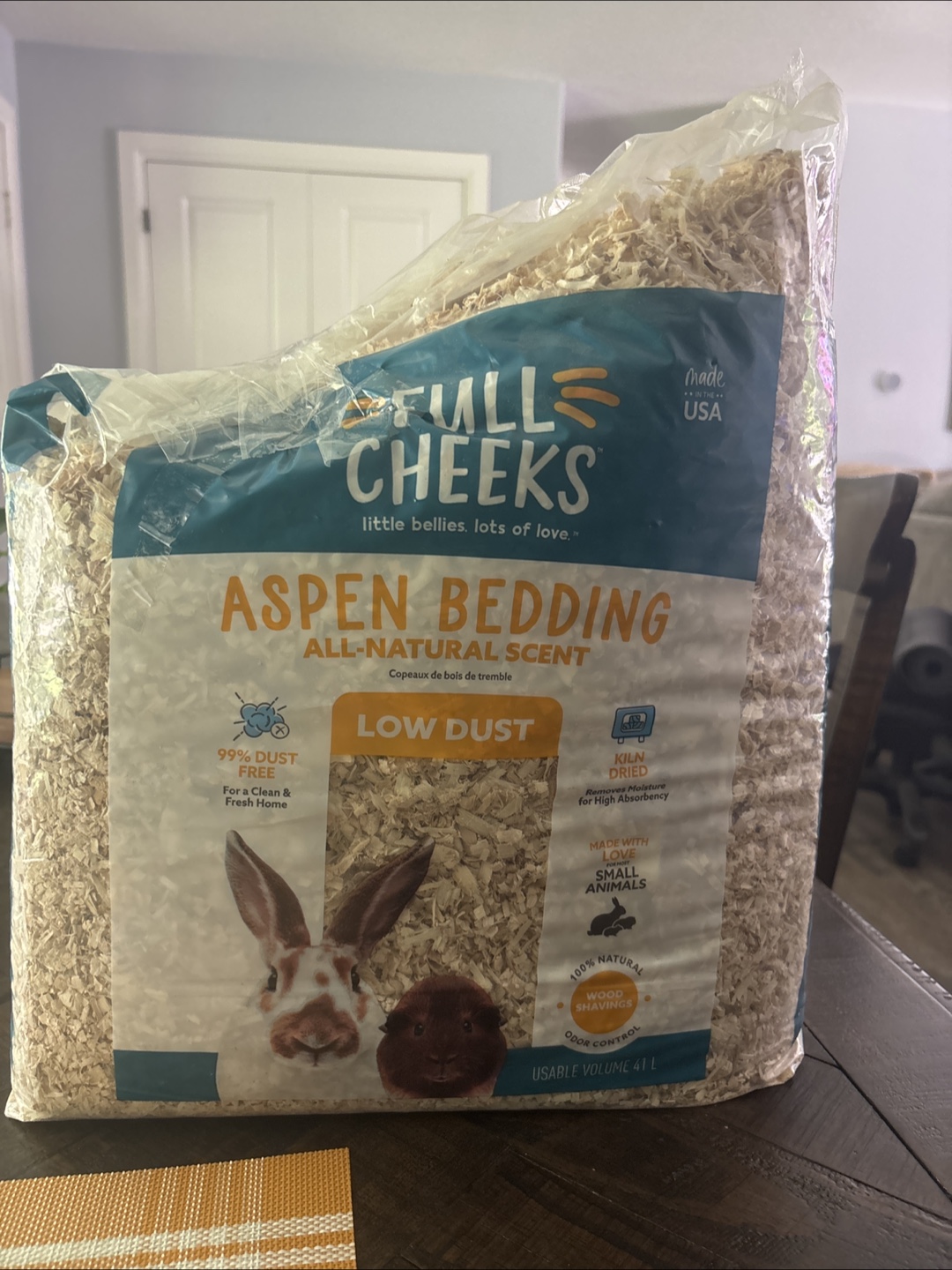 Full Cheeks Aspen Bedding for Small Animals - photo 3