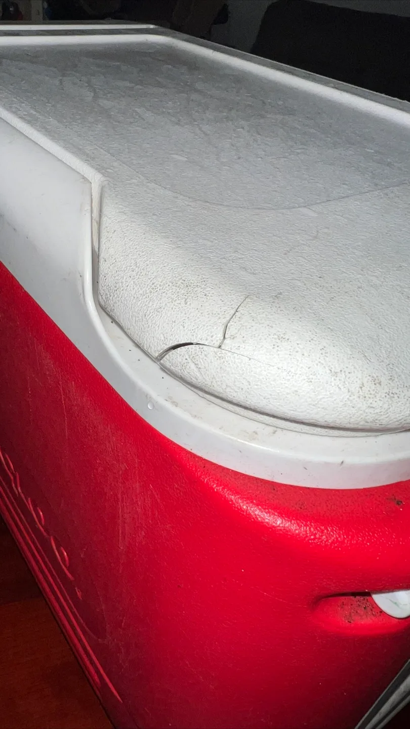 🧡Igloo Wheelie Cool 38 Qt Cooler image indicator(10)