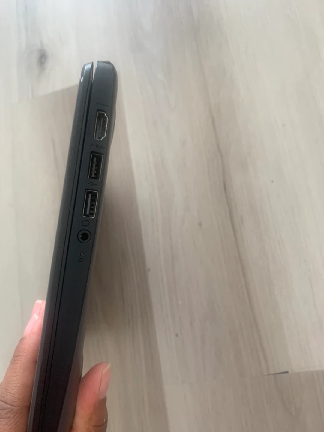HP Chromebook - Good Condition - photo 4
