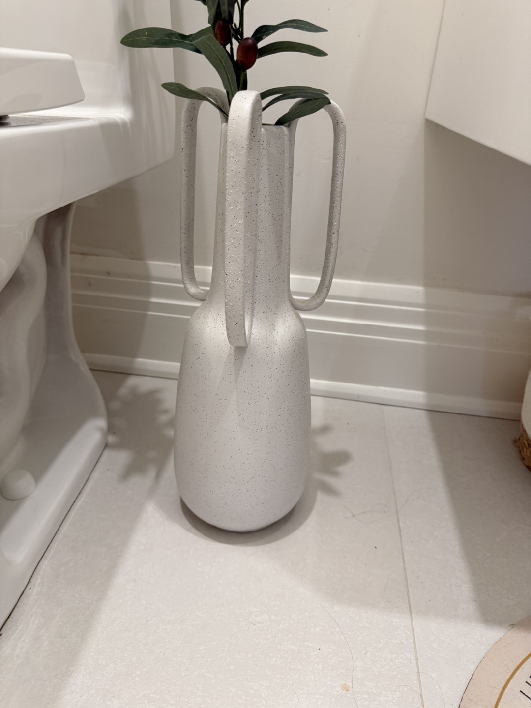 Assorted Decorative Vases - photo 3