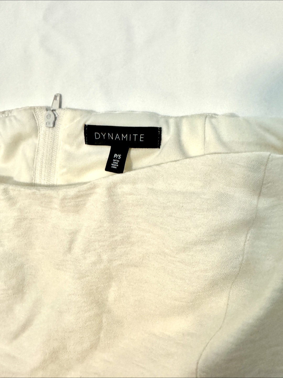 Dynamite Off-Shoulder Crop Top: Size S - photo 2