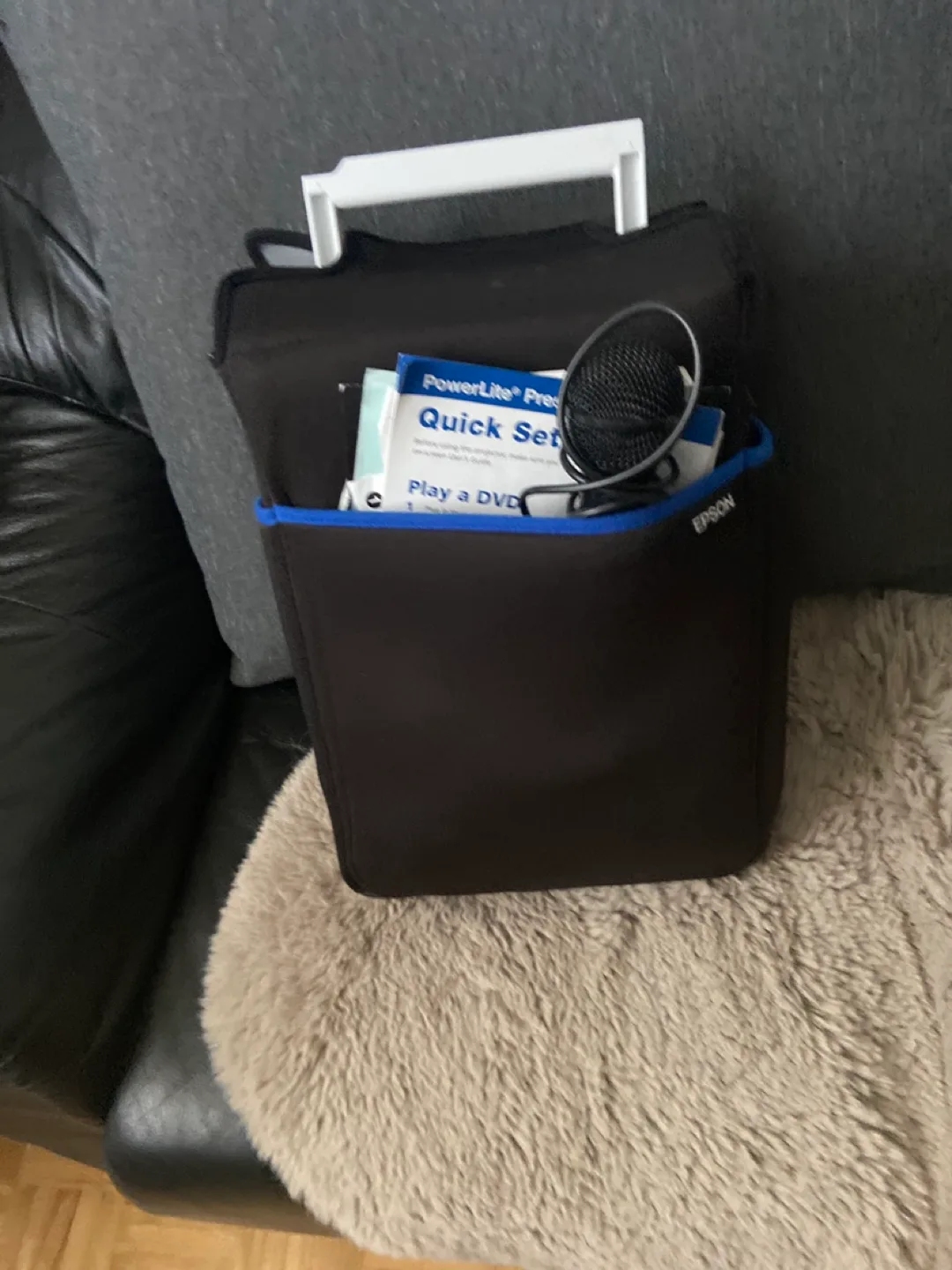 Epson PowerLite Projector (brand new) image indicator(5)