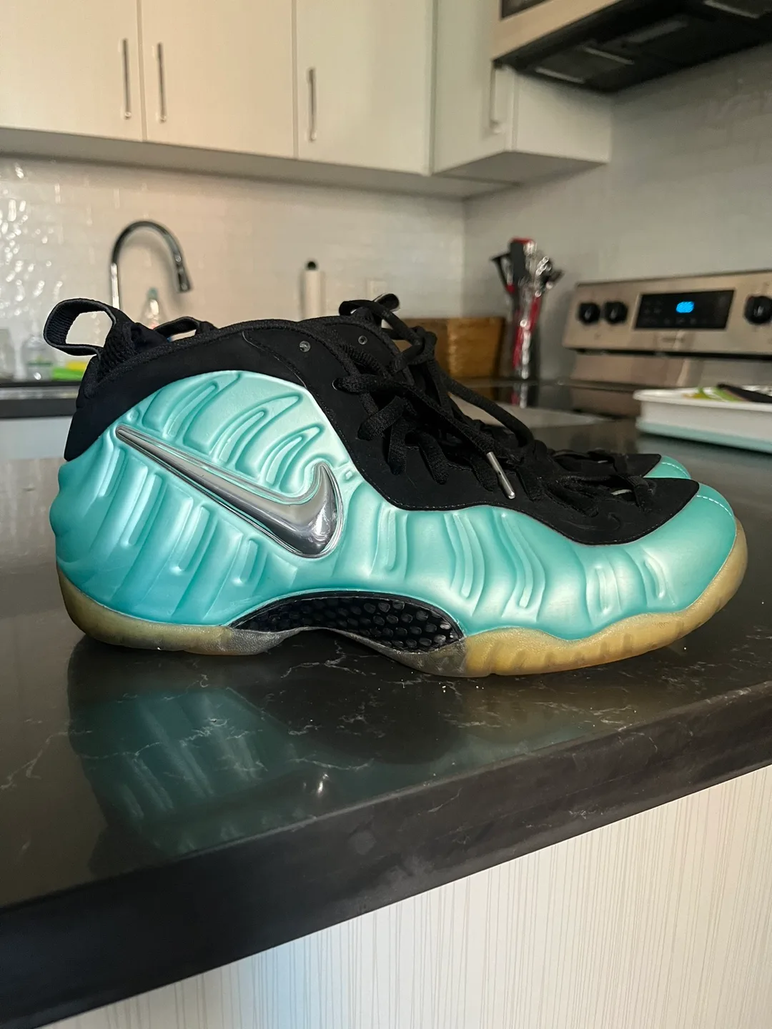 Nike Air Foamposite Pro (Island Green) thumbnail
