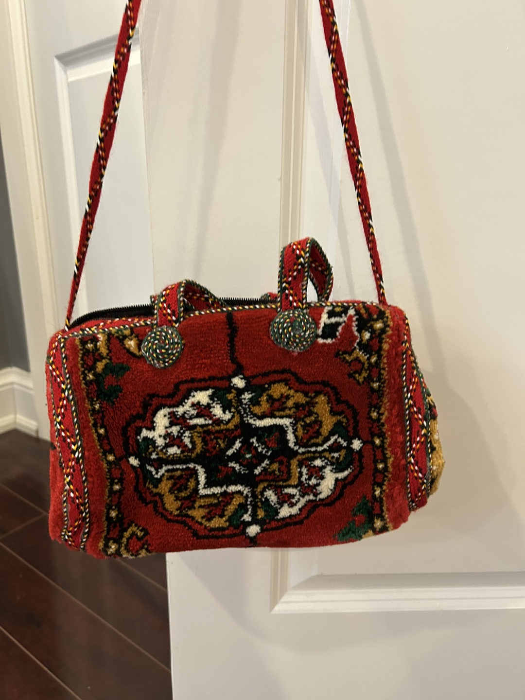 Carpet Style Shoulder Bag