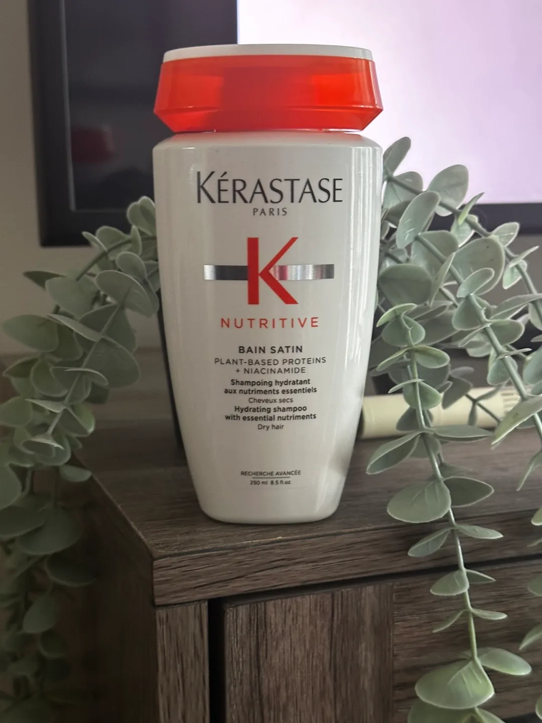 Kérastase Nutritive Bain Satin Shampoo thumbnail