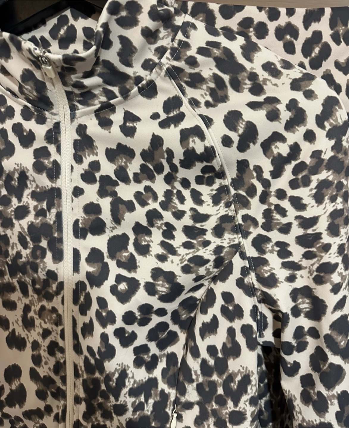 Leopard Print Athletic Set - photo 2