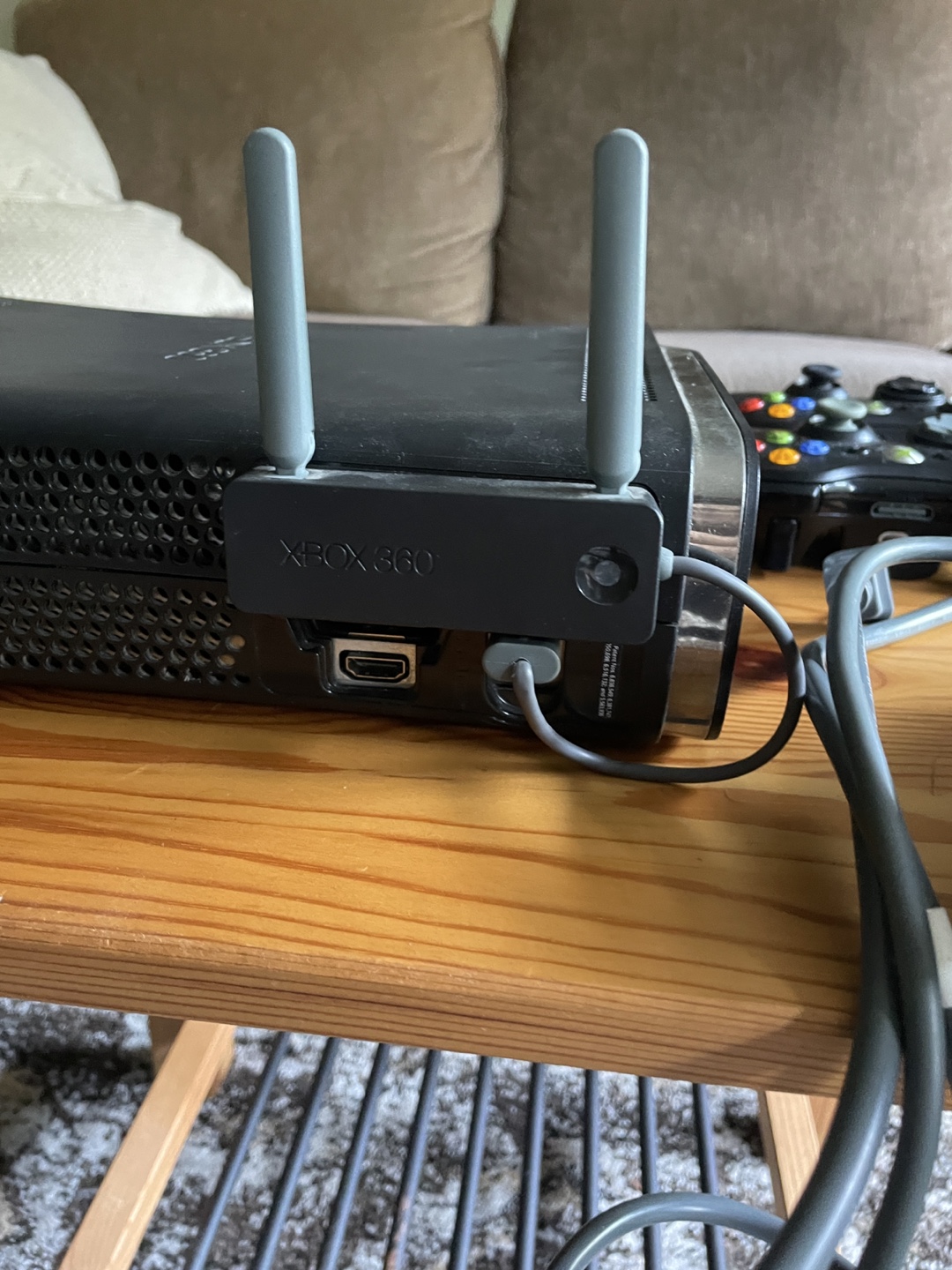 Xbox 360 with 2 Controllers, 120GB HDD and wifi adapter - photo 5