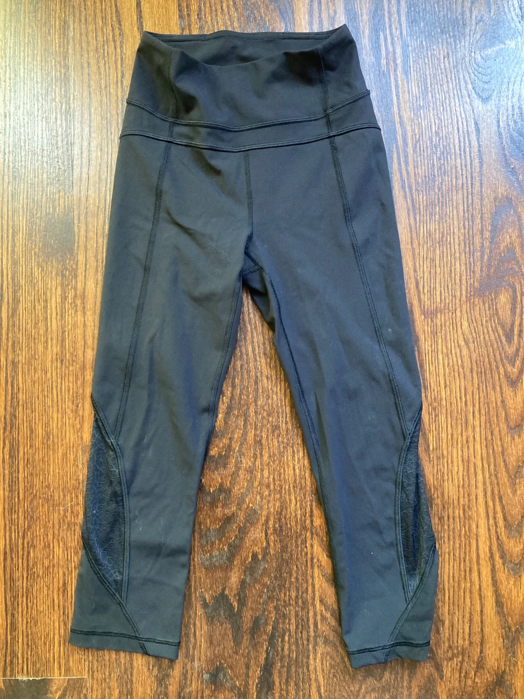 Lululemon crop leggings thumbnail