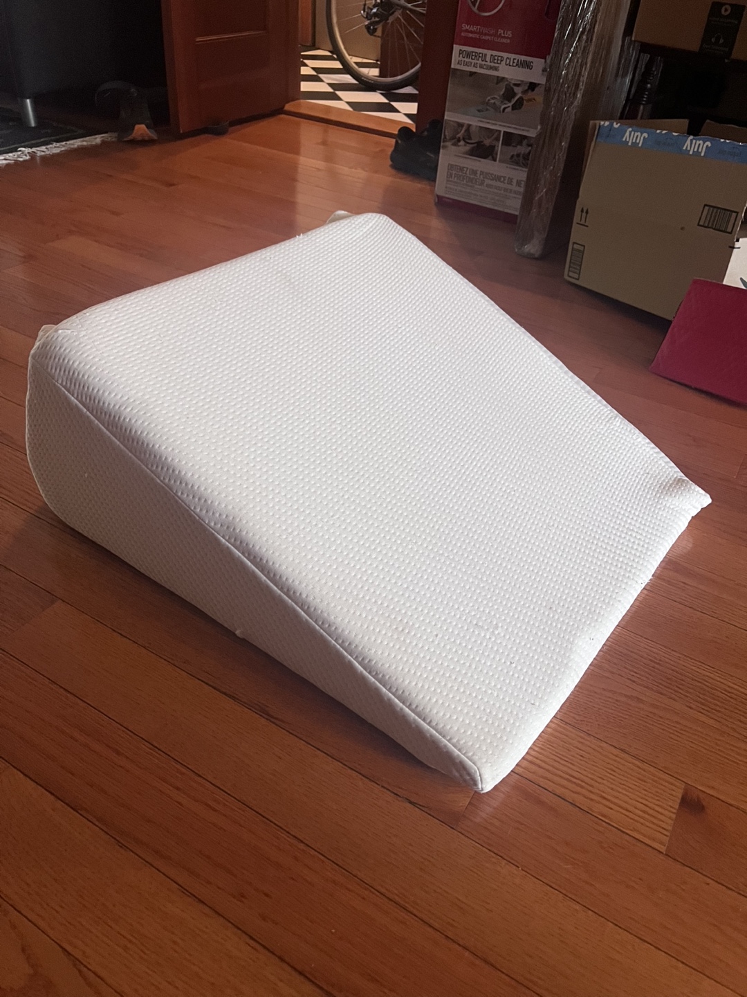 White Bed Wedge Pillow