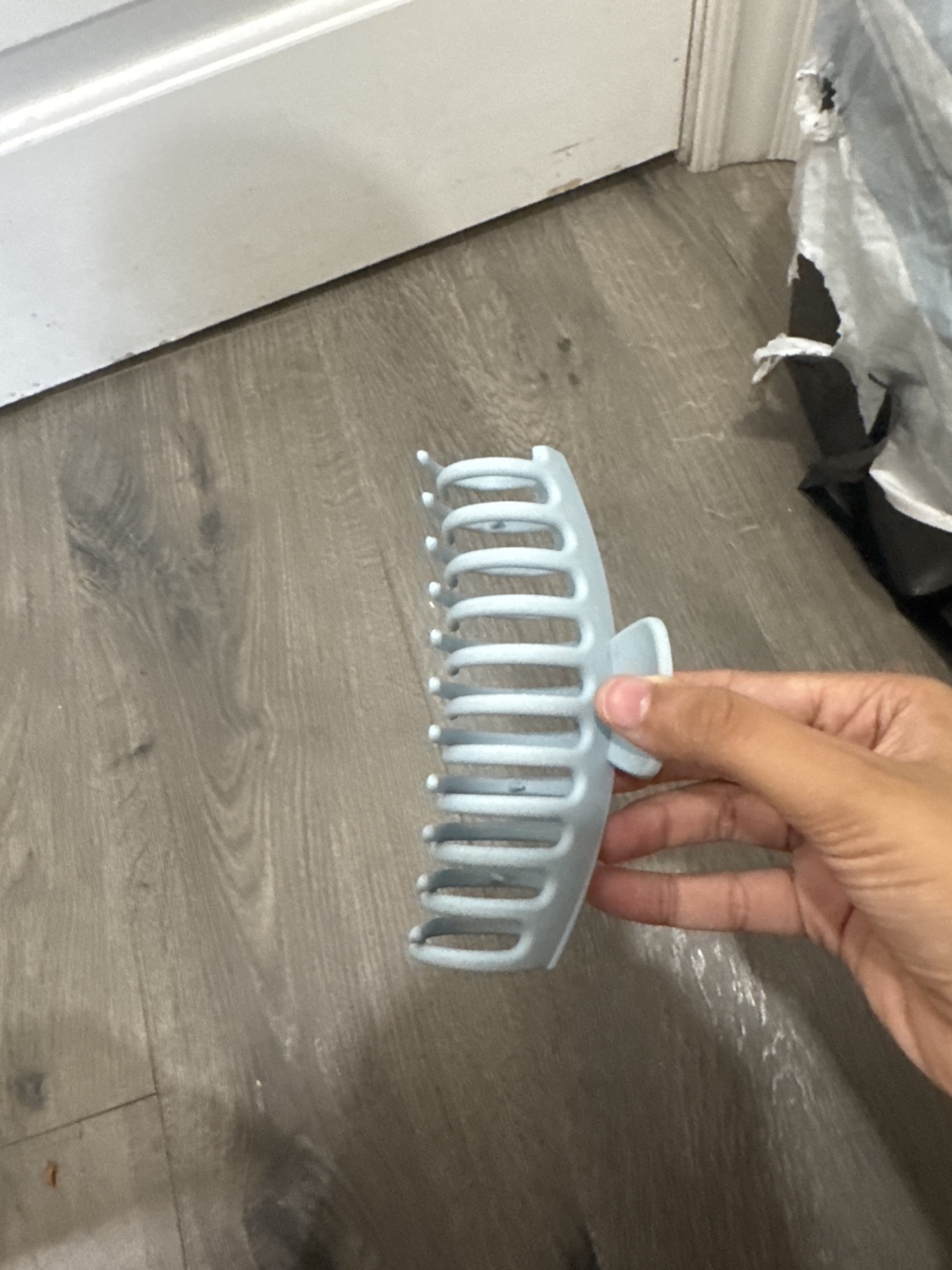Light Blue Hair Claw Clip