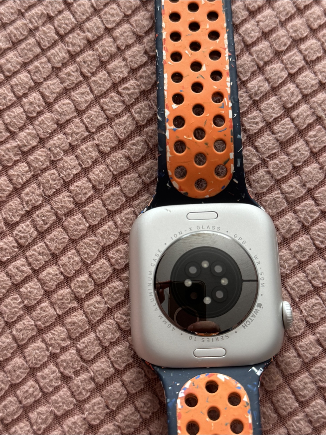 Apple Watch Series 10 46mm with Nike Band - photo 4